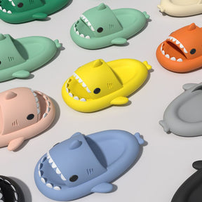 Chinelo Tubarão Infantil e Adulto - SharkFeet